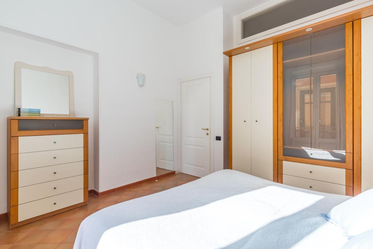 Casa 45 Apartment Салерно Екстериор снимка